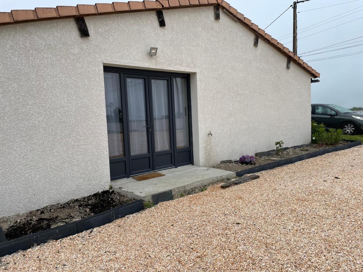 Petite Maison En Pleine Campagne Labastide-Gabausse ภายนอก รูปภาพ