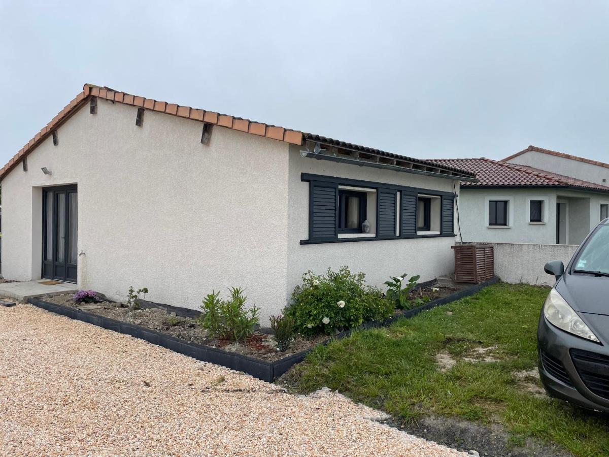 Petite Maison En Pleine Campagne Labastide-Gabausse ภายนอก รูปภาพ